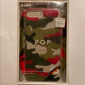 IPhone 7 Plus case (with 2 screen protectors)